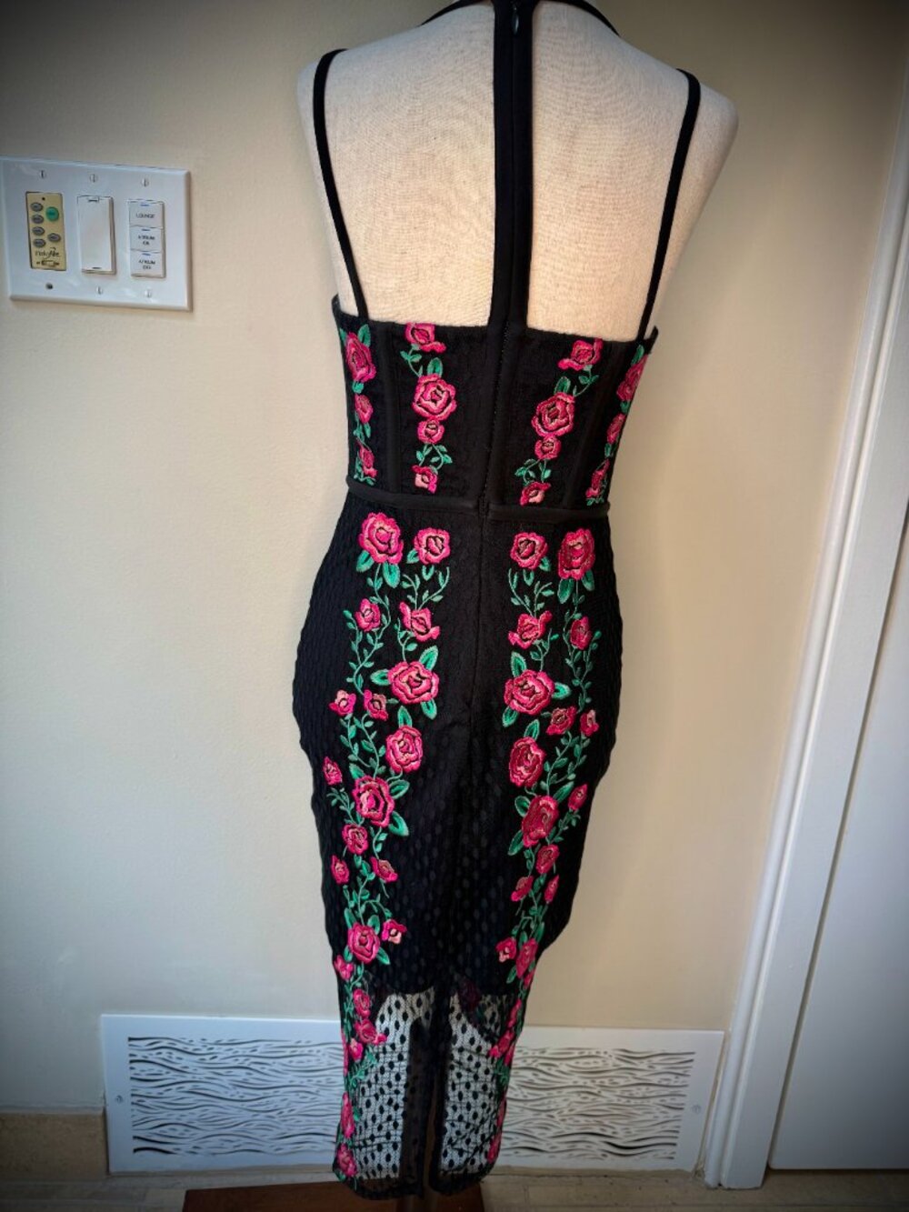 Bebe Midi Black Lace w/ Floral Pink Roses, Stretch, Bodycon, Spaghetti Straps, 2 - Picture 6 of 11